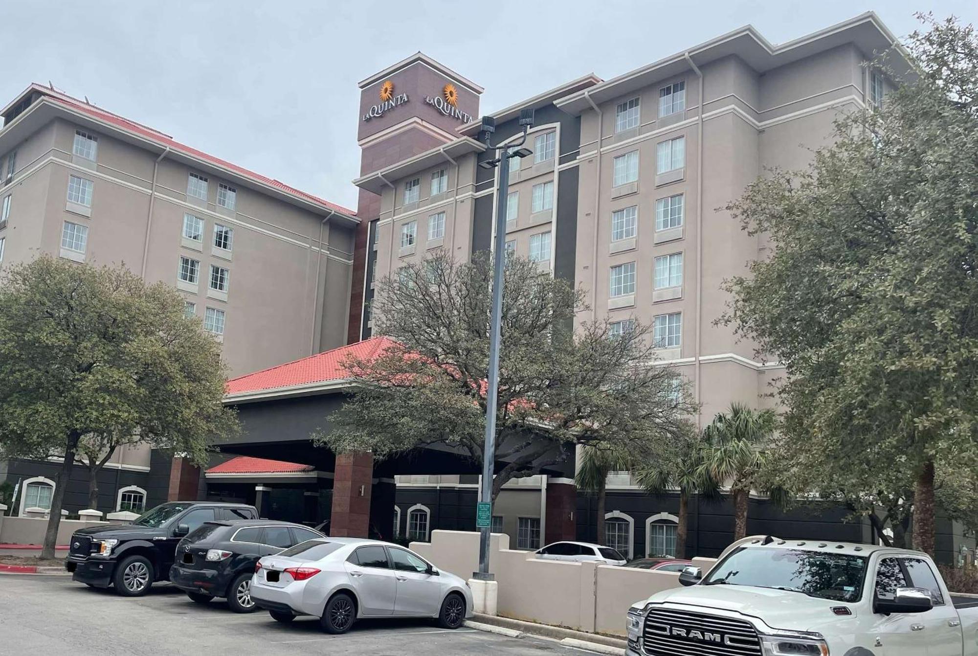 La Quinta By Wyndham San Antonio Airport Hotel Kültér fotó